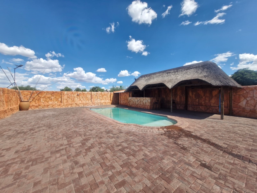 10 Bedroom Property for Sale in Kathu Northern Cape